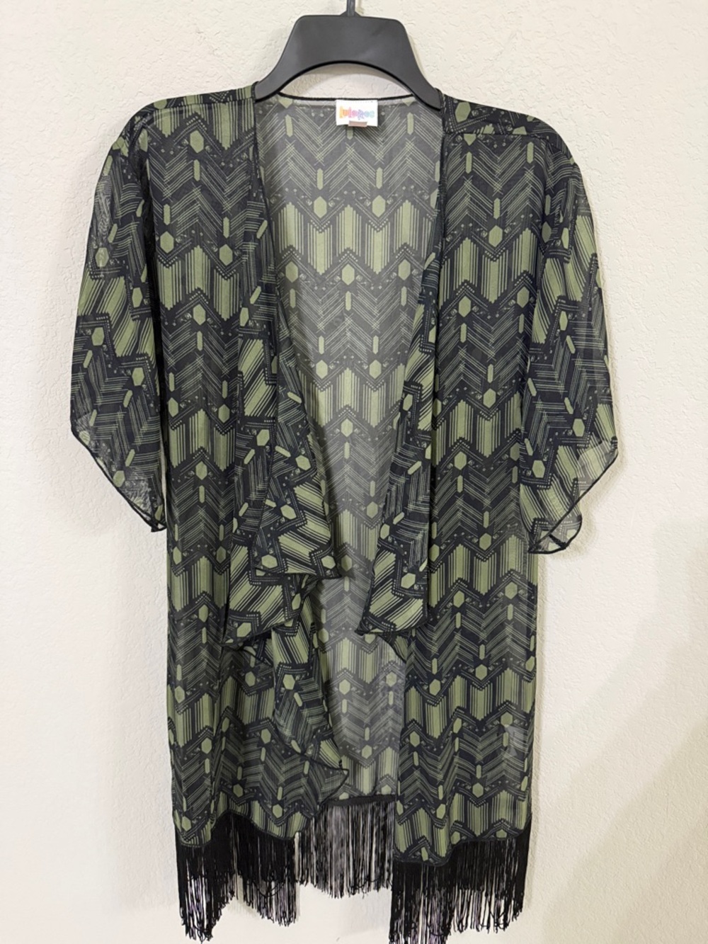 LuLaRoe Monroe Black and Olive Geometric Kimono